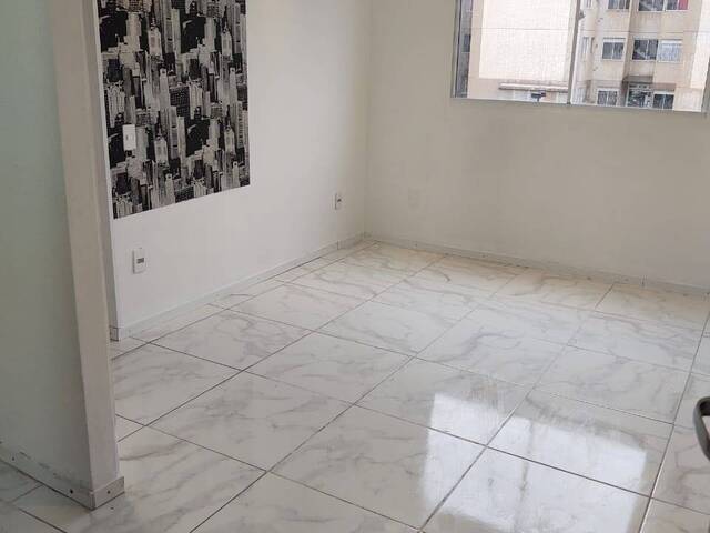 #81 - Apartamento para Venda em Porto Alegre - RS - 2